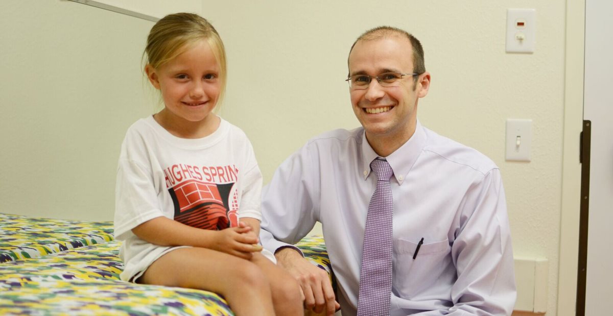 Texas Scottish Rite Hospital for Children celebrates National Doctor's Day with child and doctor embracing