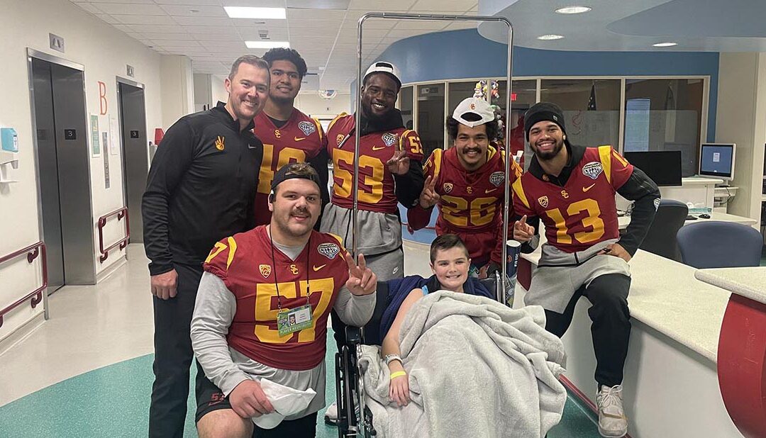 University of Southern California Football Team Visits Scottish Rite for Children